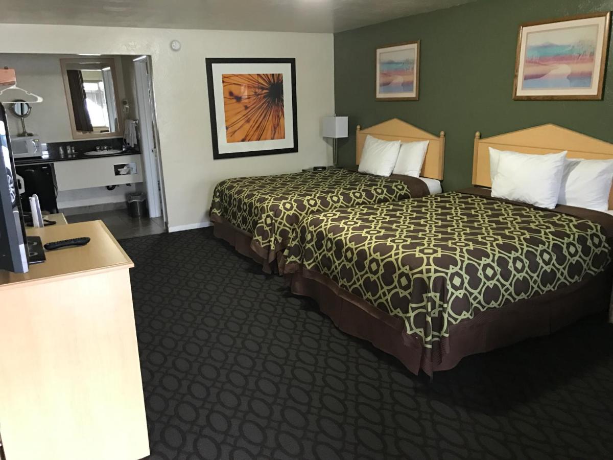 Downtown Inn — photo 11