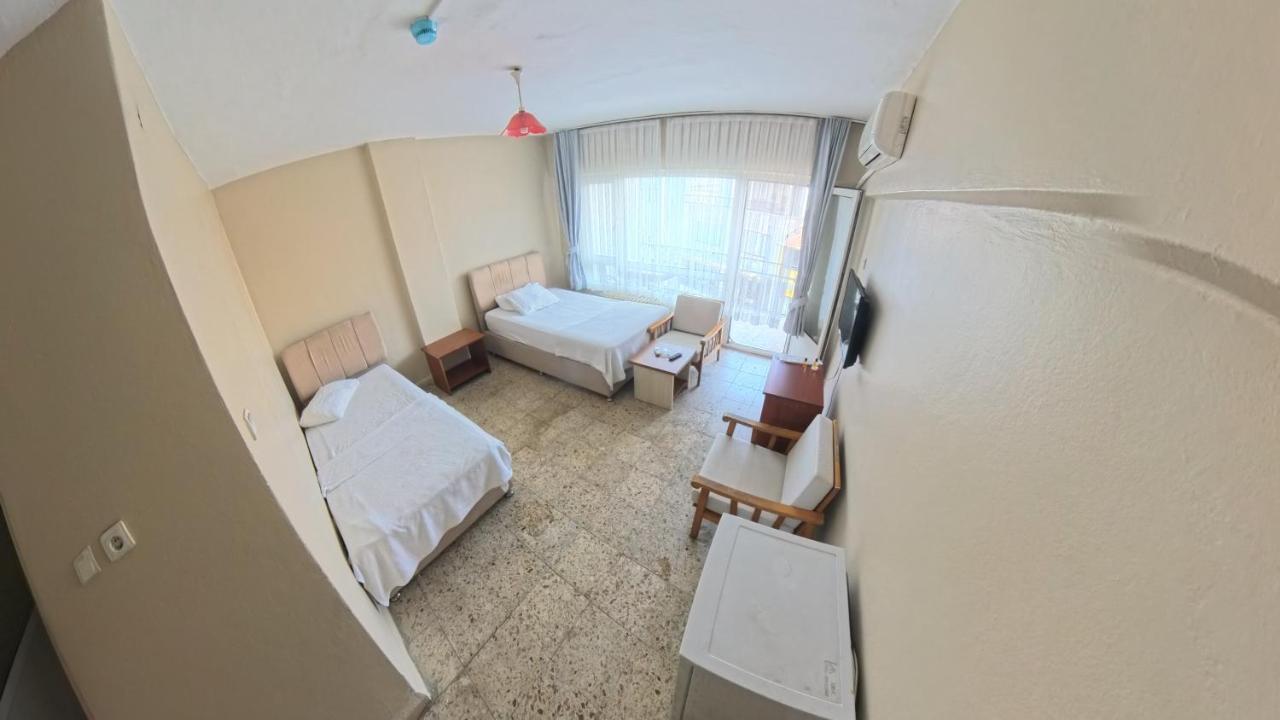 Üç Kişilik Oda - Balkonlu