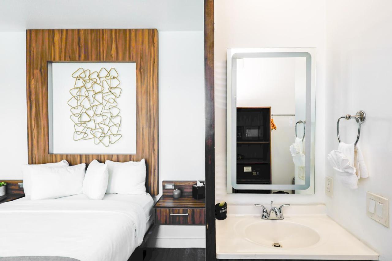 Urban Boutique Hotel- Little Italy, Downtown San Diego — photo 7