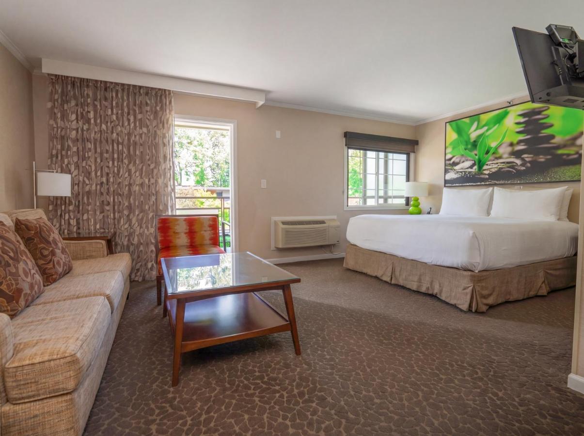 The Creekside Inn — photo 2