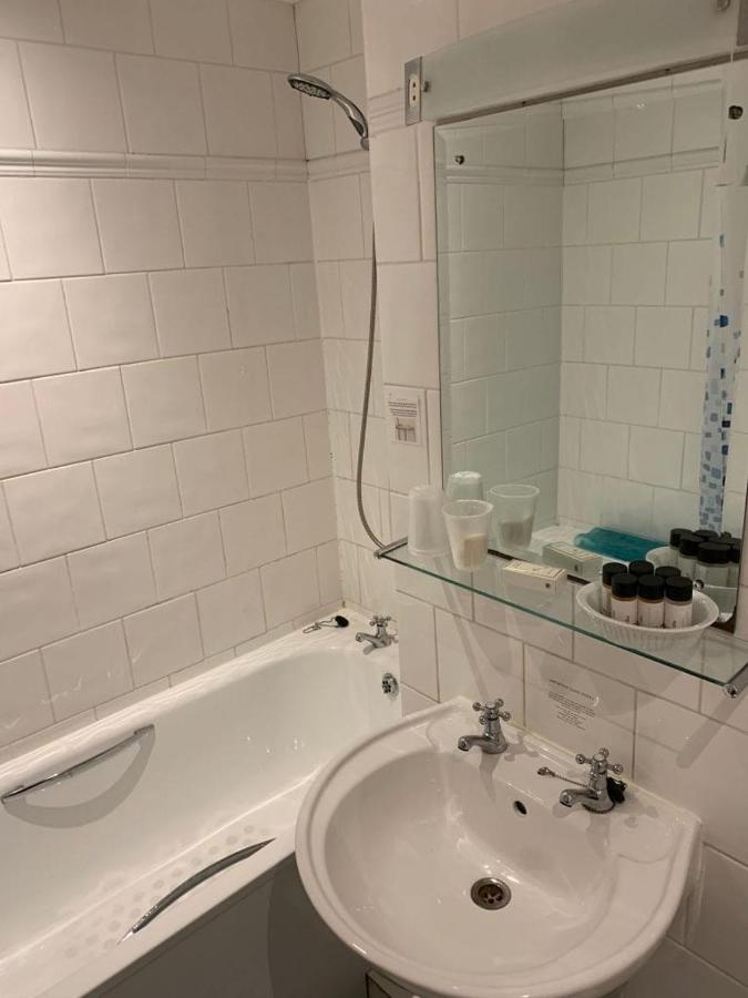 Double or Twin Room with Private Bathroom