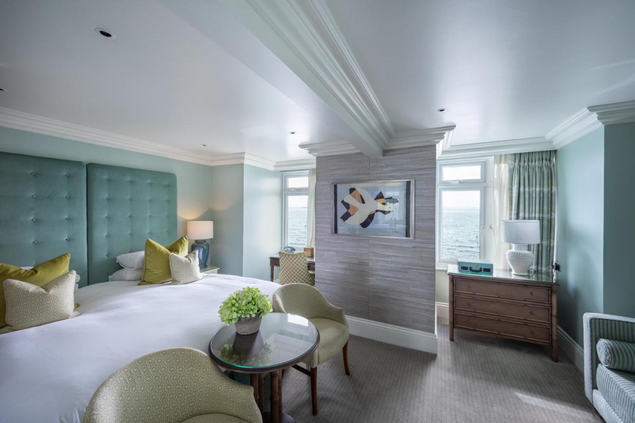 Superior King with Sea View