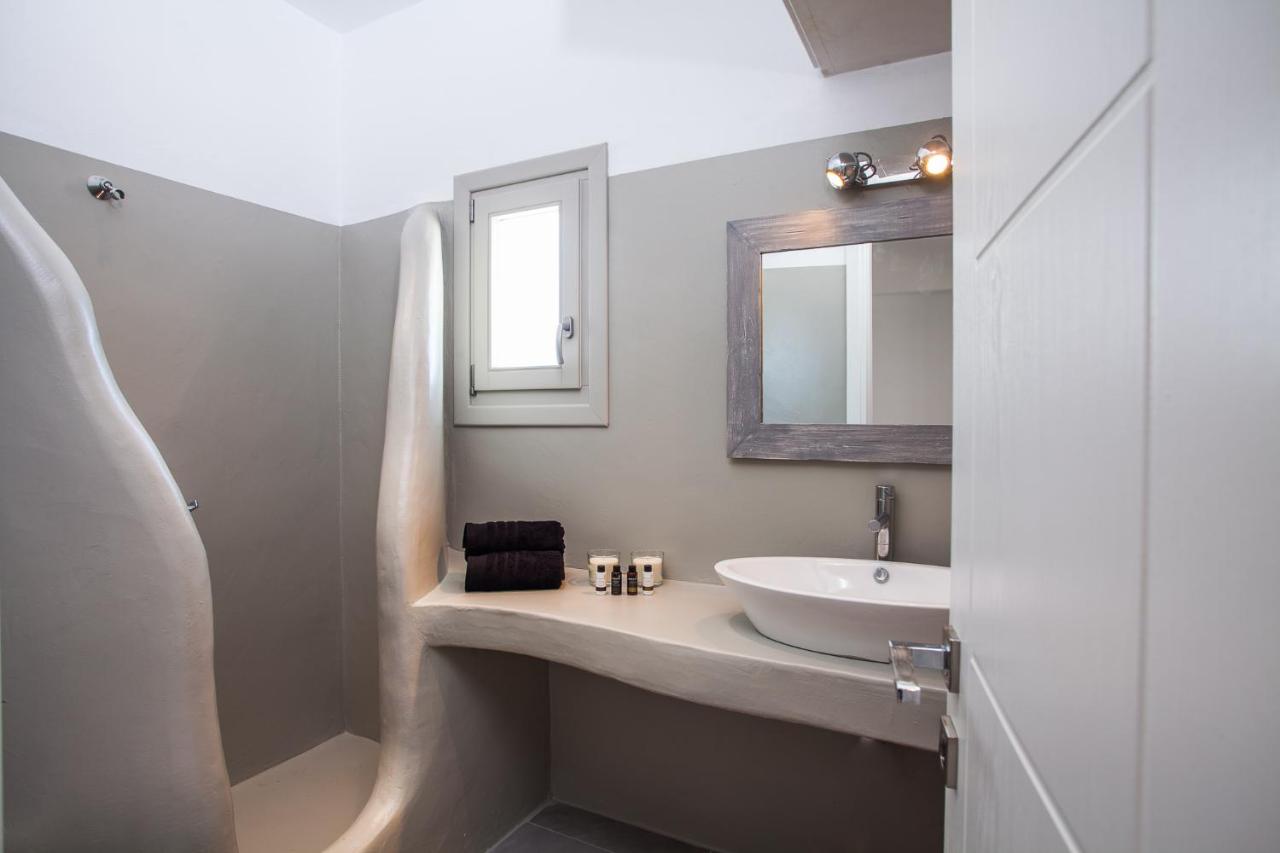 Myconian Platinum Superior & Junior Villas - 3