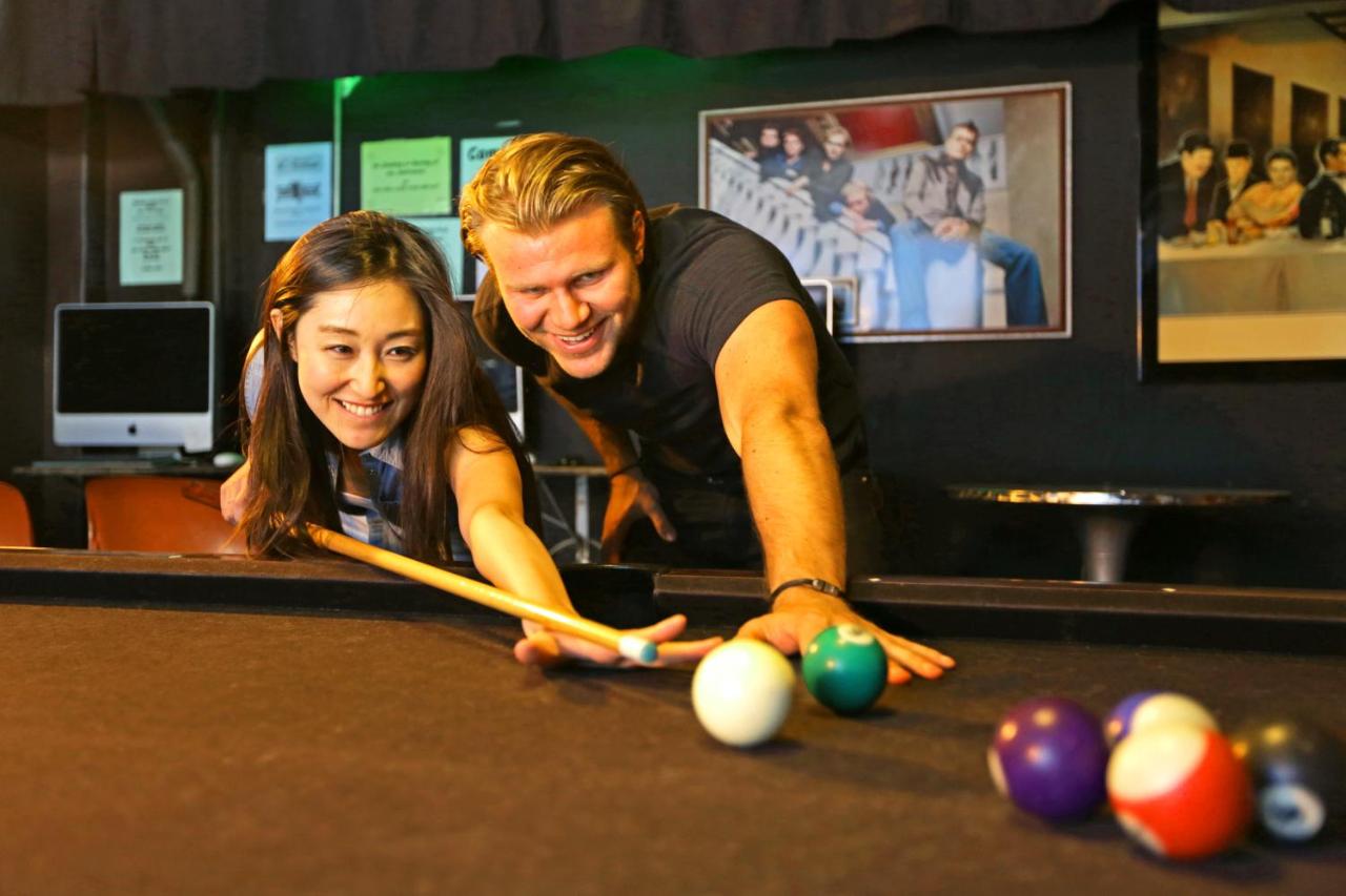 Banana Bungalow Hollywood Hotel & Hostel - 4