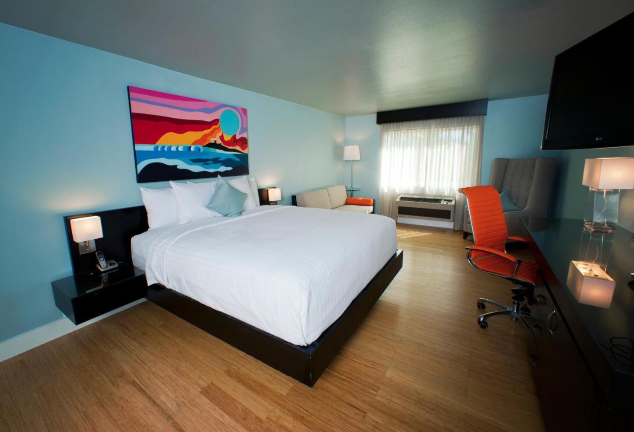 Hotel Current — photo 10