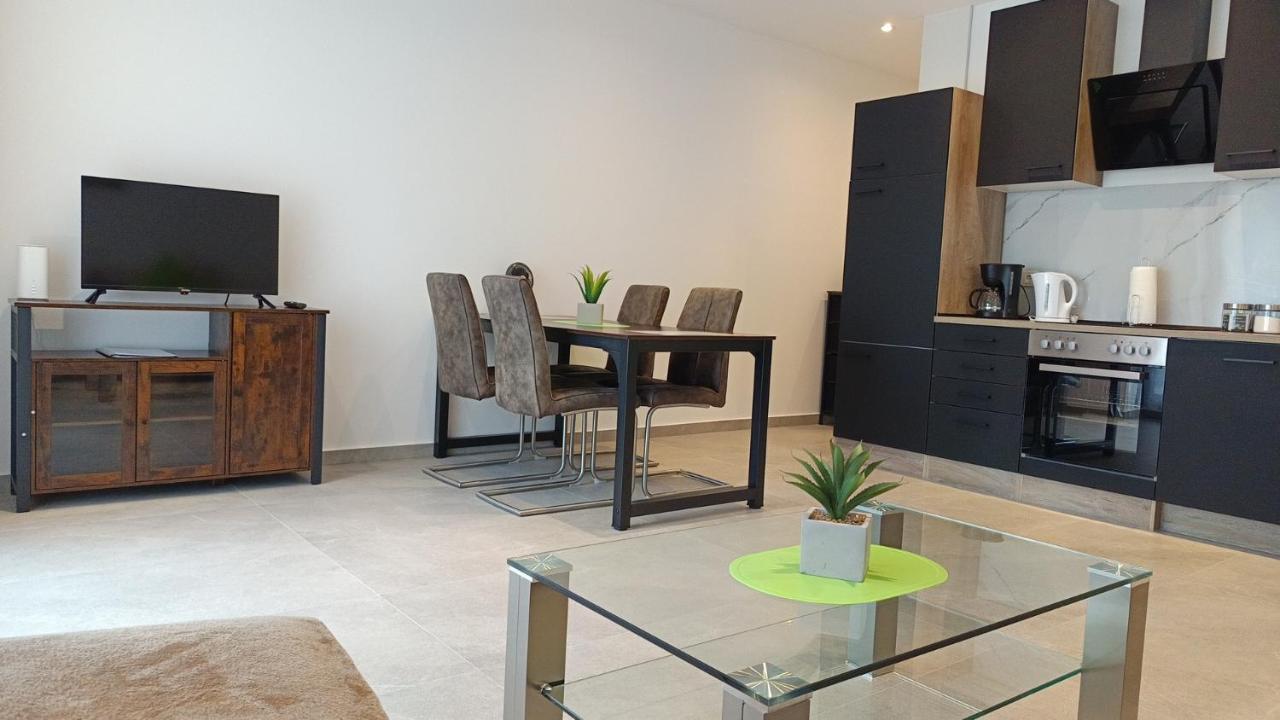 PiCassO - Modernes Apartment mit Balkon Nähe City & DOM -