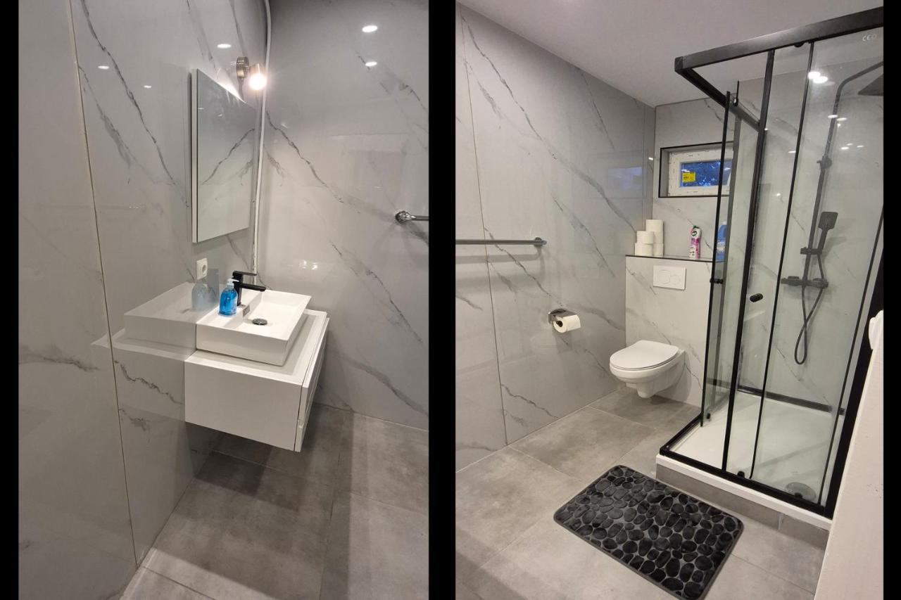 Finkenwerder Larisa's Nr24 Private Küche Gemeinschaftliches Bad WC