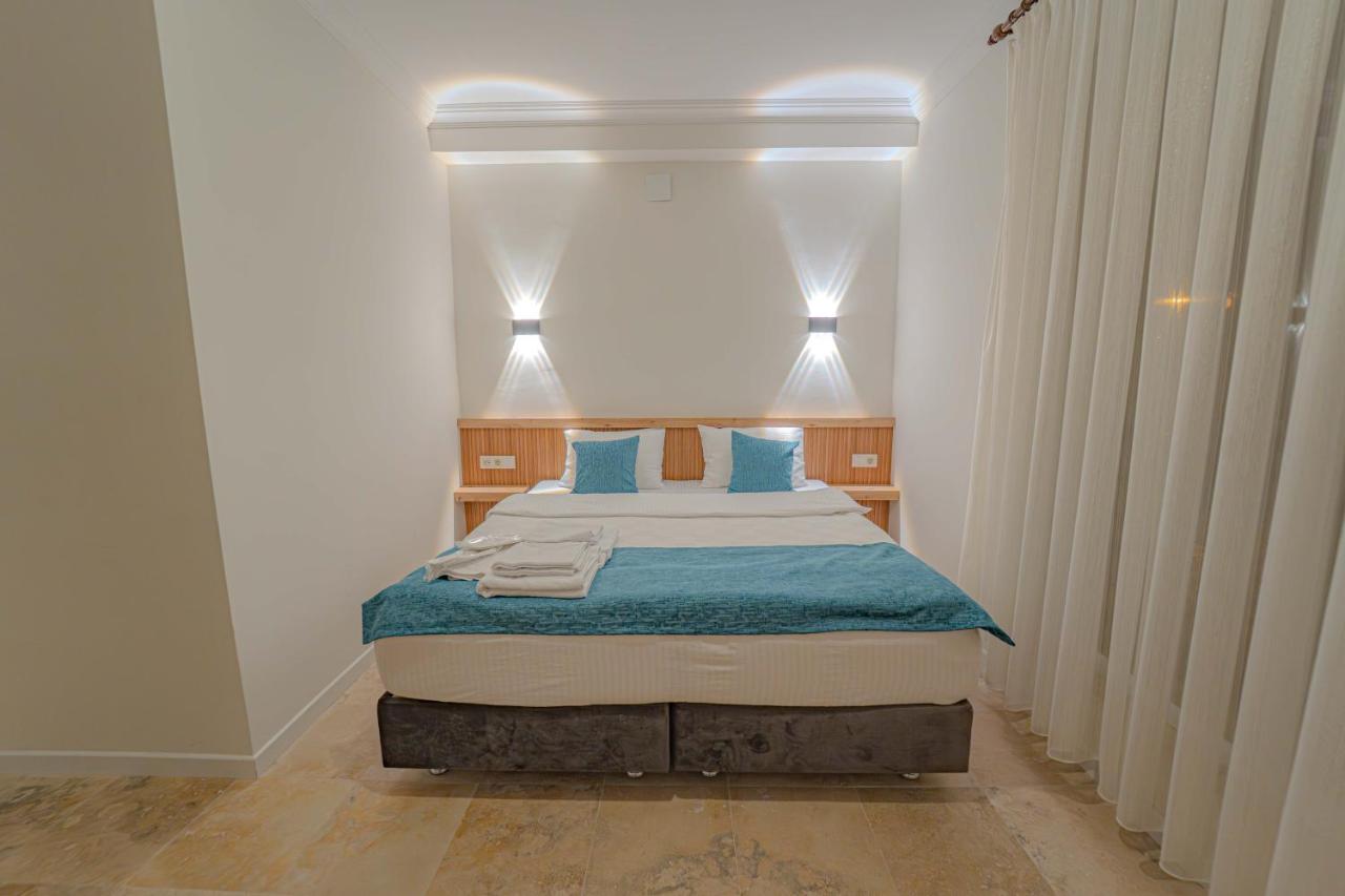 Deluxe Çift Kişilik Oda (2 Yetişkin + 1 Çocuk)