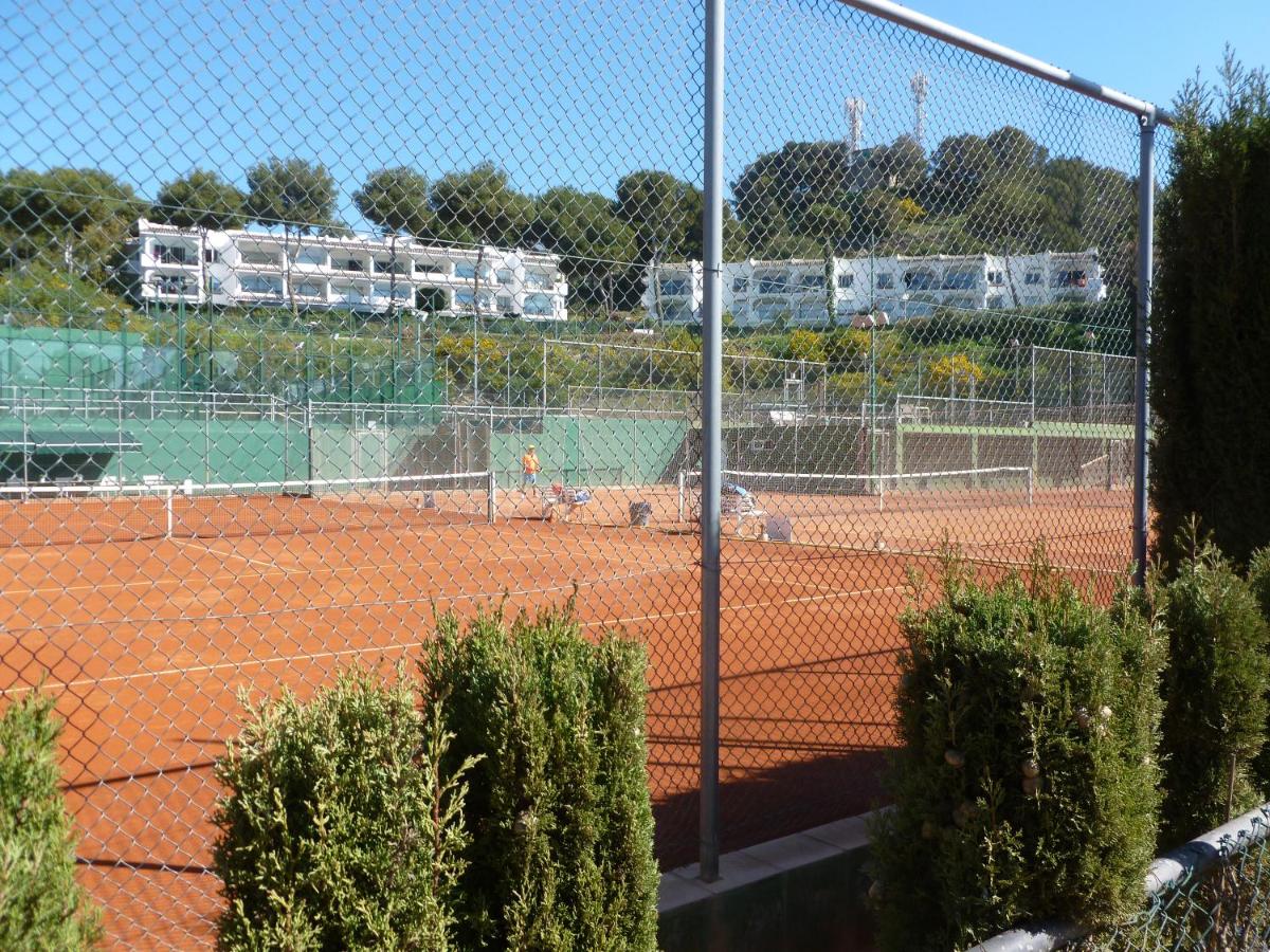 Korty tenisowe: Duplex 2 - 2 Vue Mer