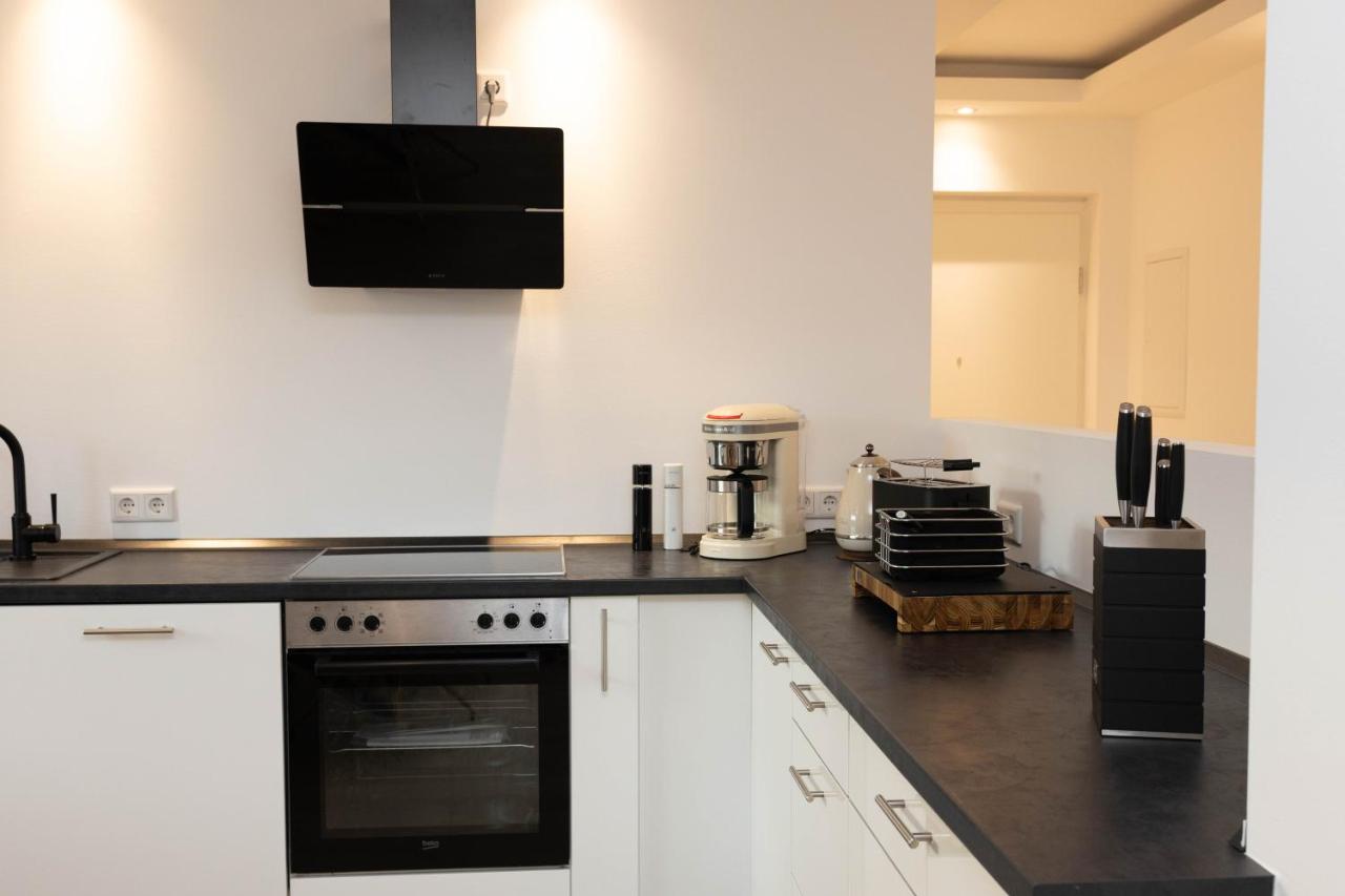 EM Signature Apartment Nürnberg 2 Schlafzimmer Balkon Parkplatz 4 Gäste
