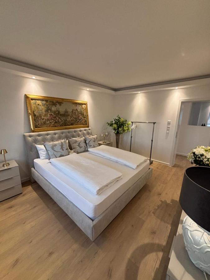 EM Signature Apartment Nürnberg 2 Schlafzimmer Balkon Parkplatz 4 Gäste