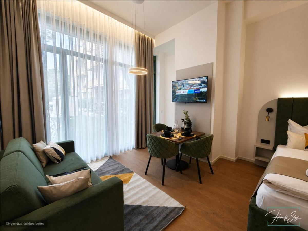 HOMELY STAY - Urban Studio Apartments