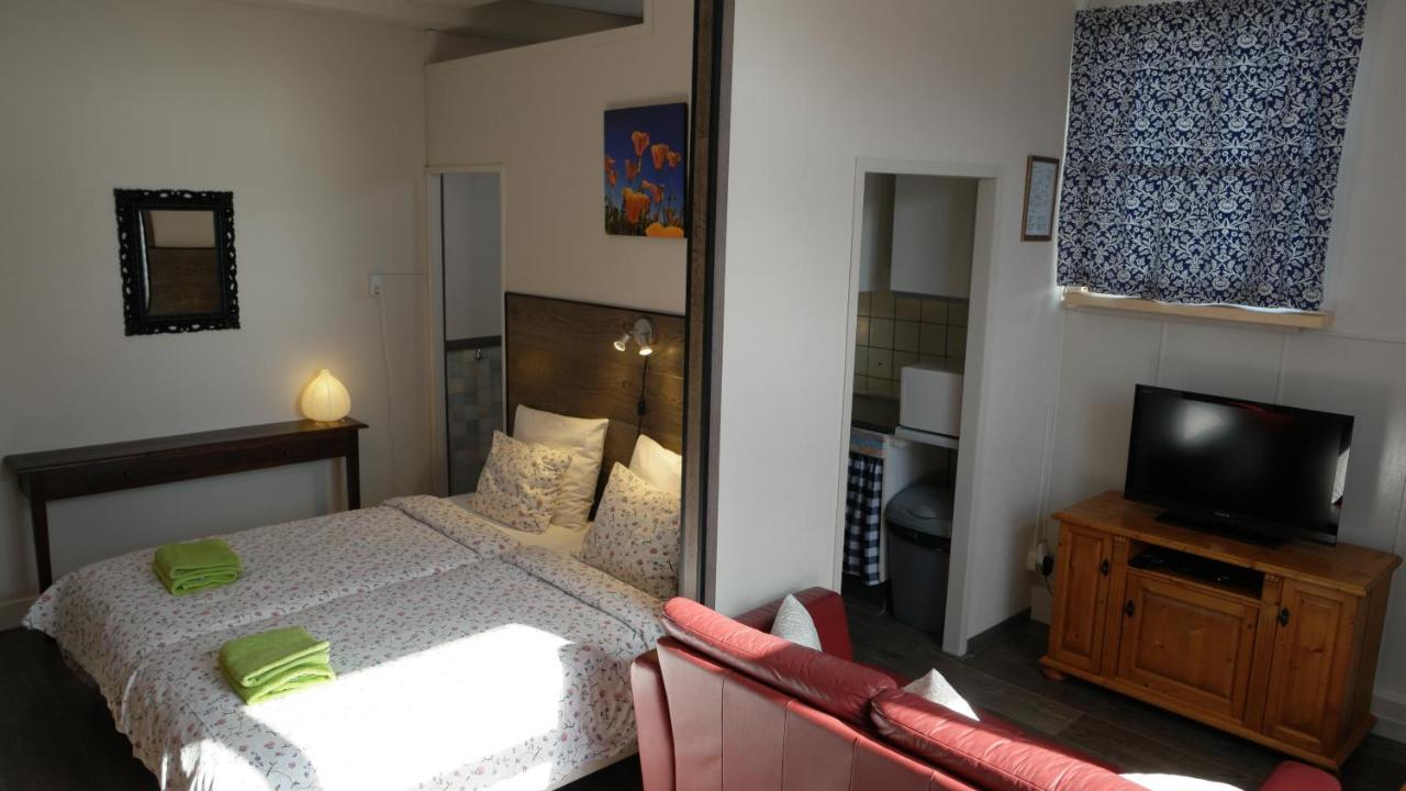 Bed & Breakfast Prins Hendrik (Zuidschermer) photo