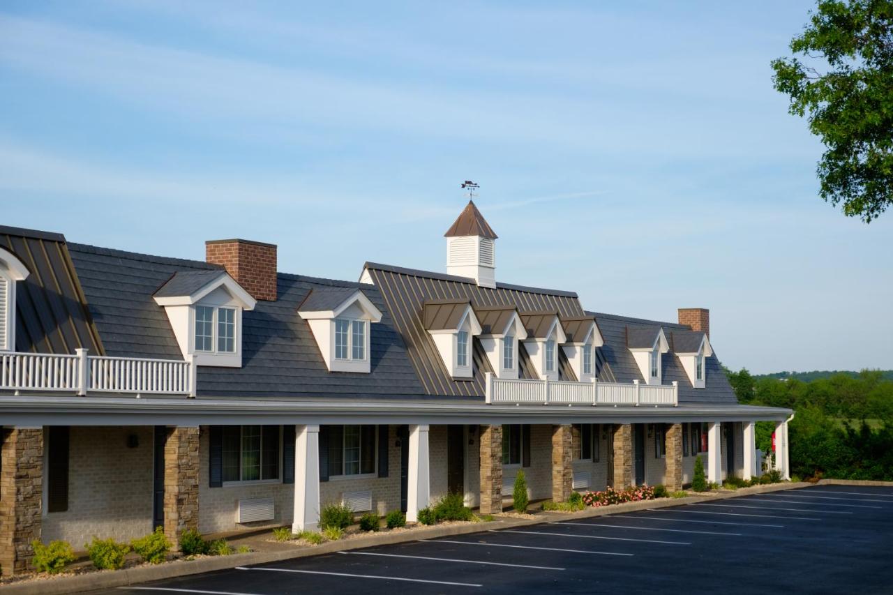 The Village Inn — photo 4