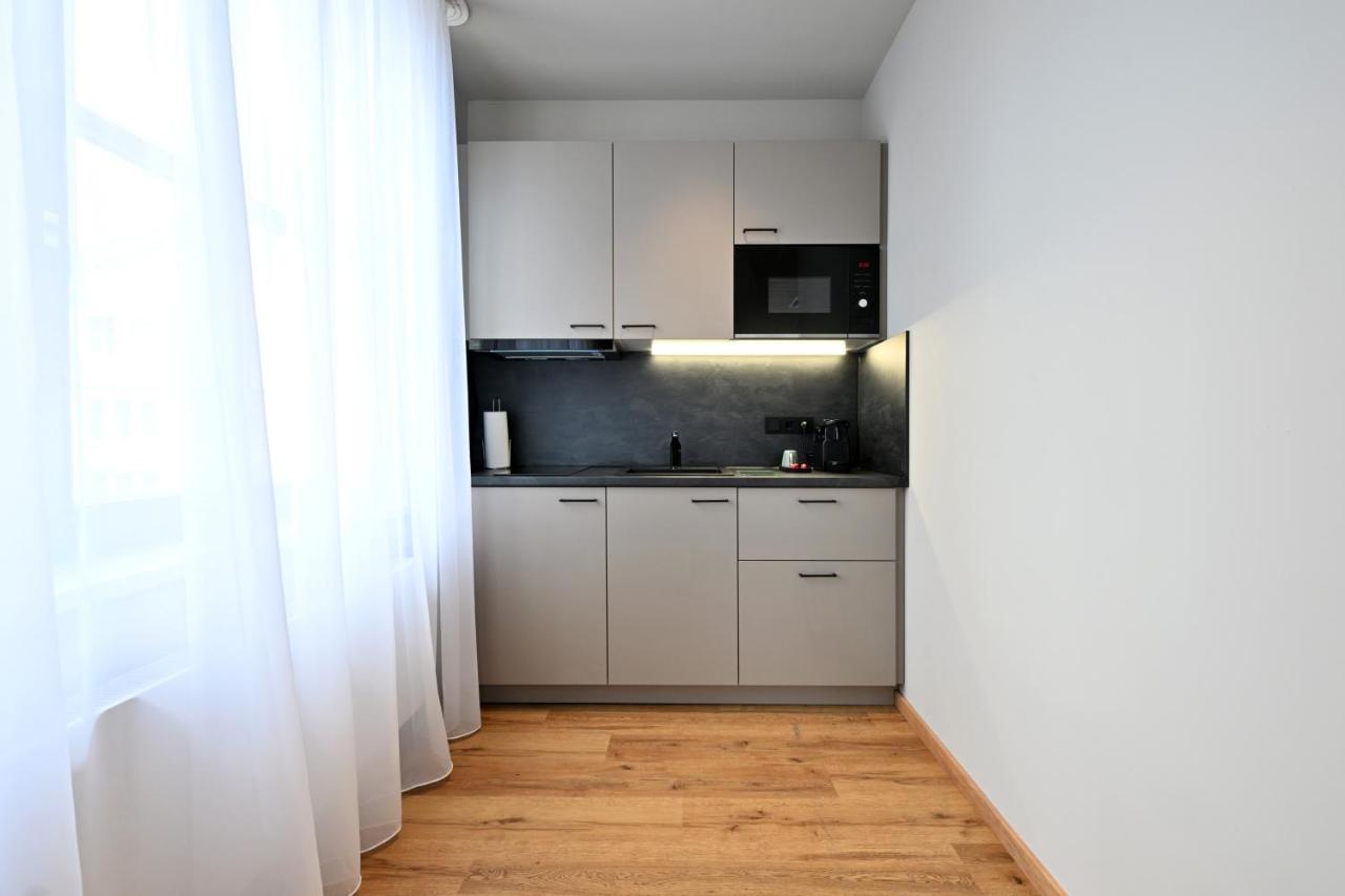 WYSE Apartments Nürnberg City, klimatisiert, vollausgestattete Kitchenette, 24h Check-in, Metro
