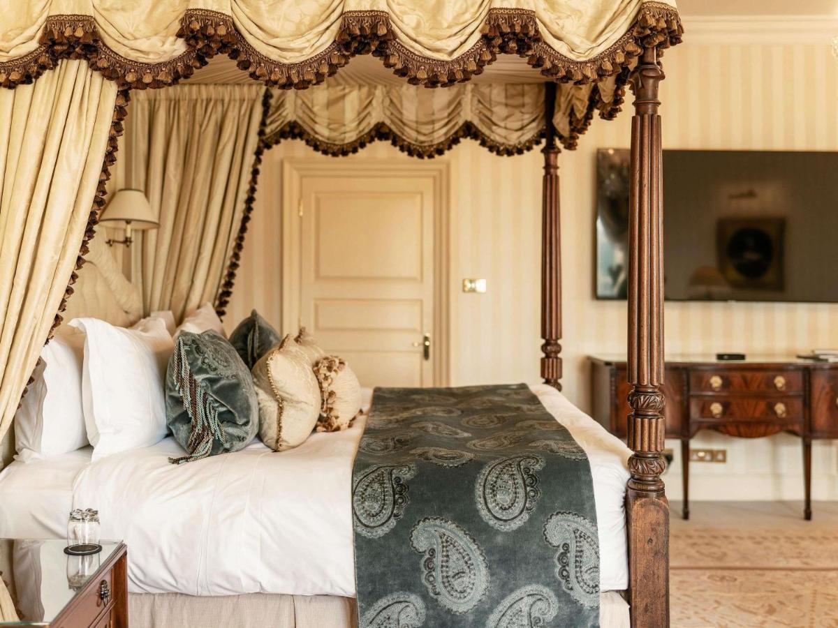 Grand Master Suite with One Double Bed