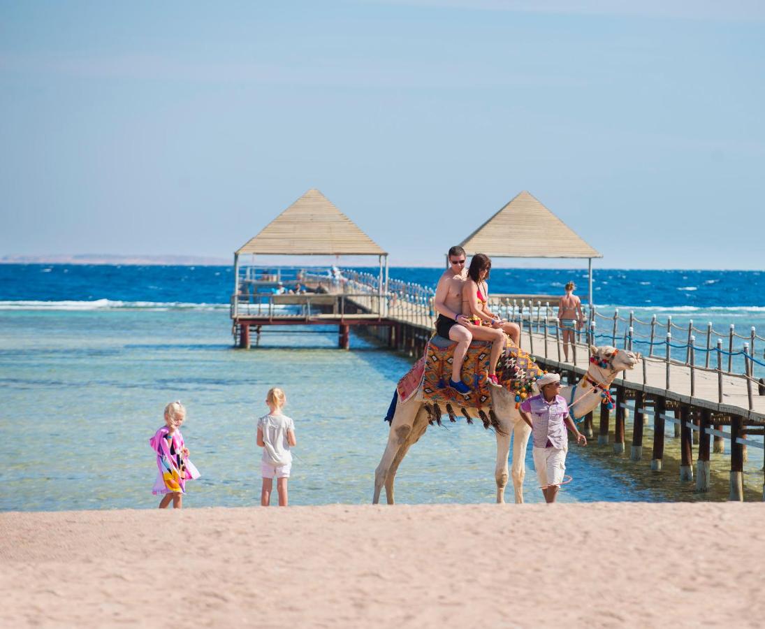 Amwaj Oyoun Resort & Casino photo