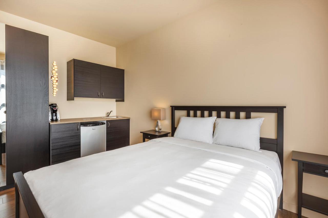 Hotel Universel photo