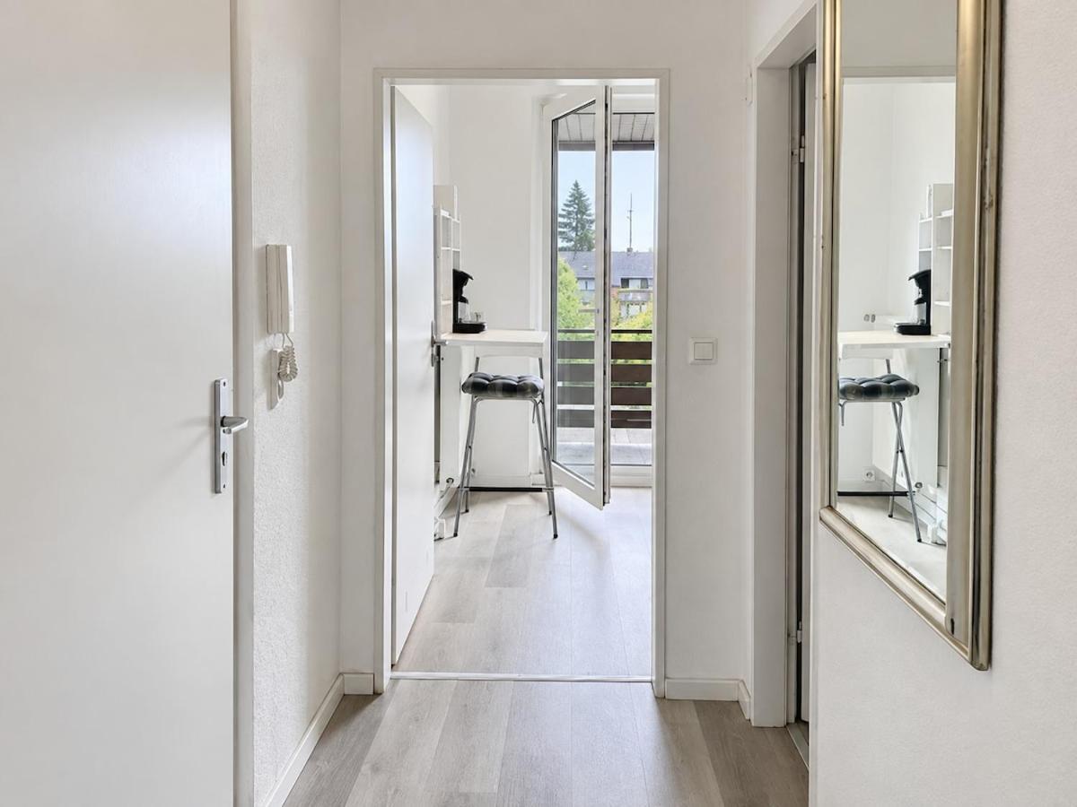 Bright & Modern Apartment near Cologne