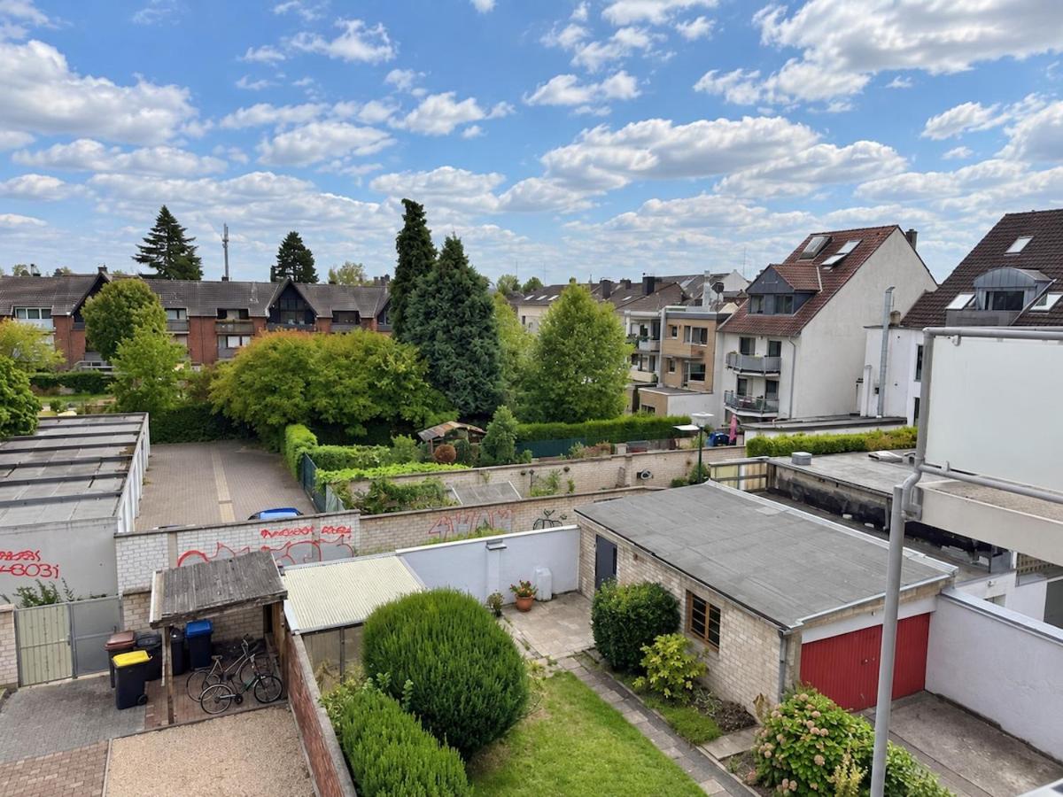 Bright & Modern Apartment near Cologne