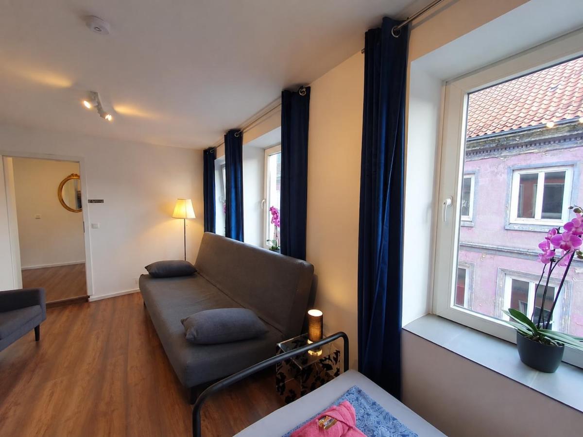 H3L Exclusive apartment in St Pauli, for men only