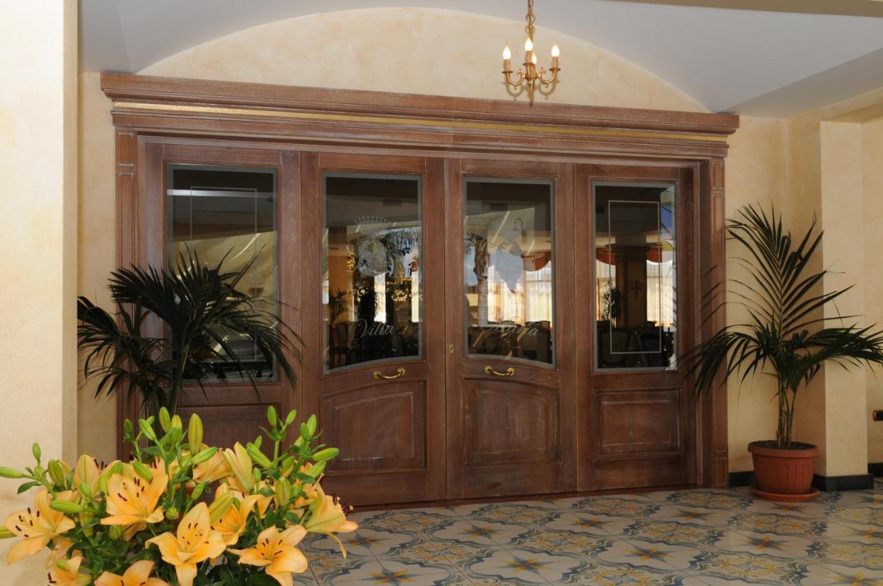 Hotel Ristorante La Lanterna photo