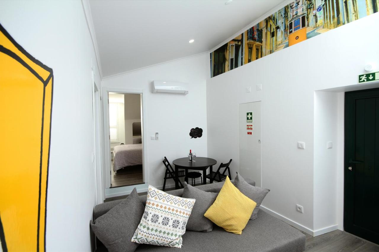 Alfama Right Point - 4