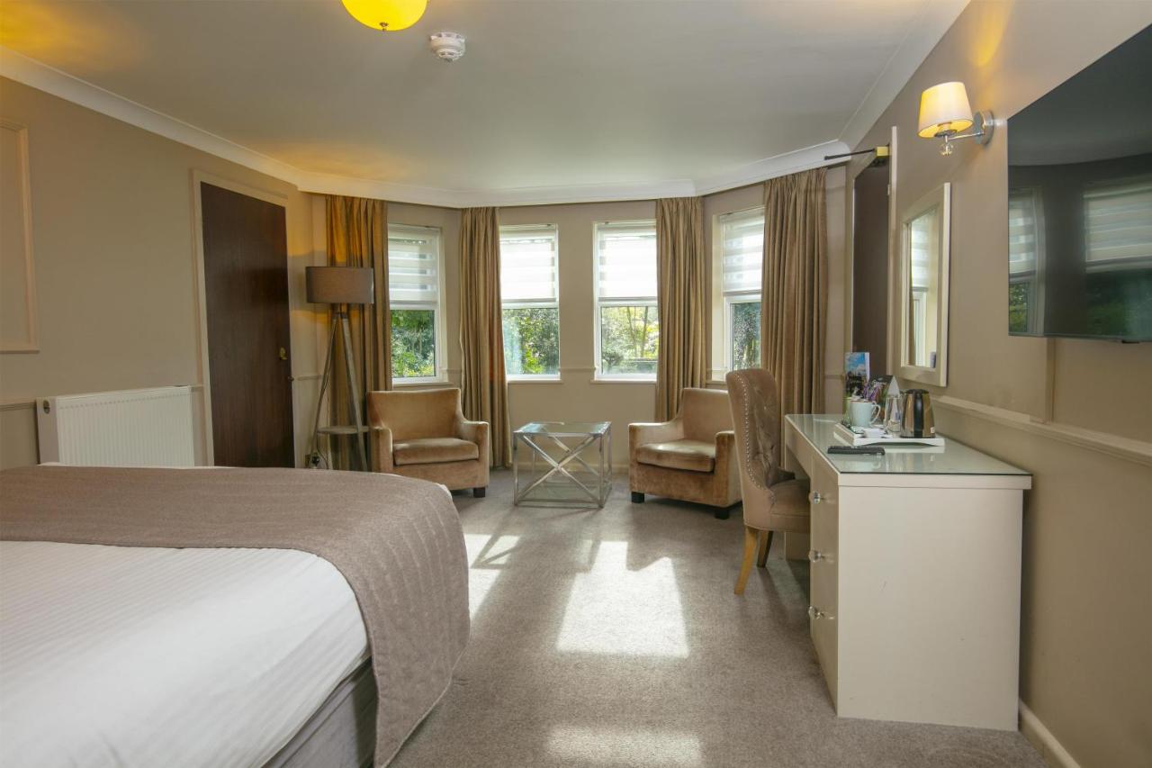 Superior Double Bed with Garden View - Non-Smoking