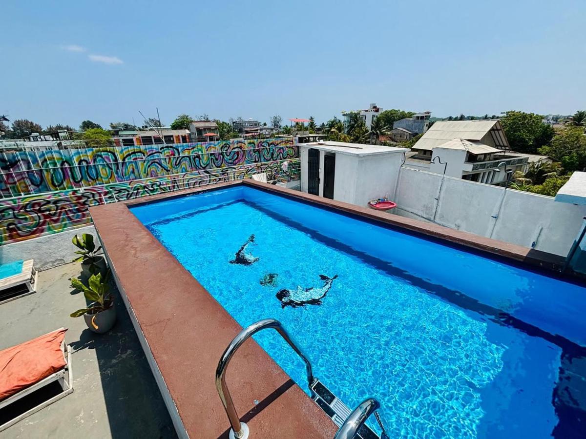 Island Wave Surf Hotel