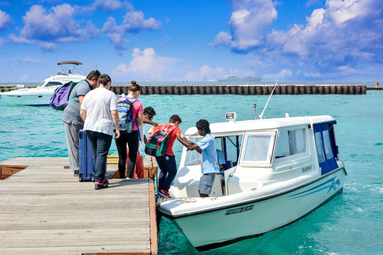 Maldives Seashine Huraa Harga Terkini 2021