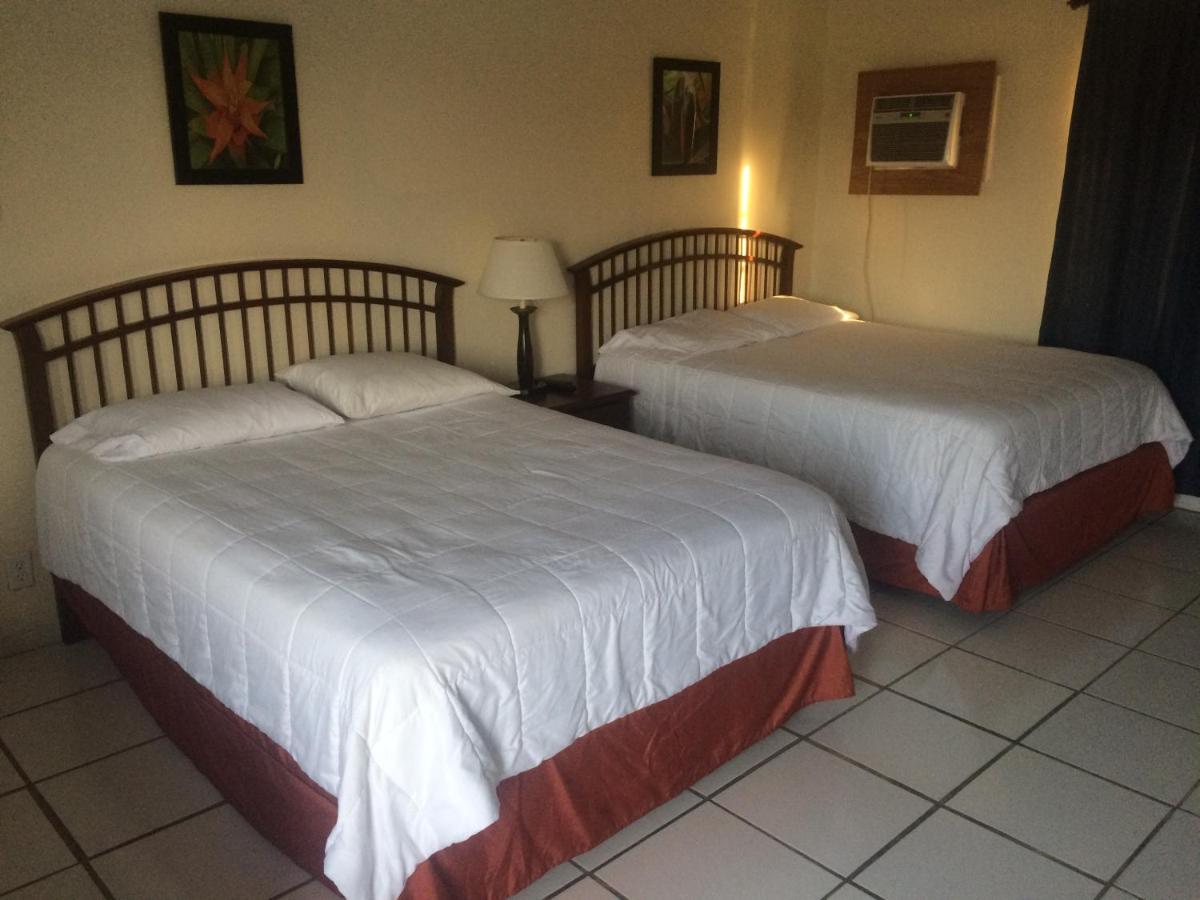 SHORES RESORT — photo 18