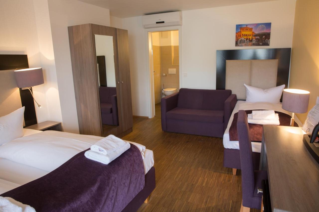 Goethe Business Hotel - Laterooms