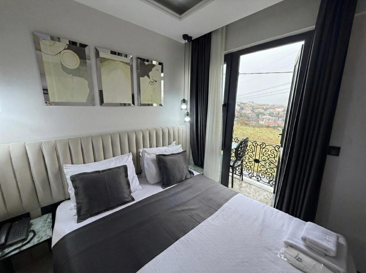 Deluxe Single Room with Balcony
