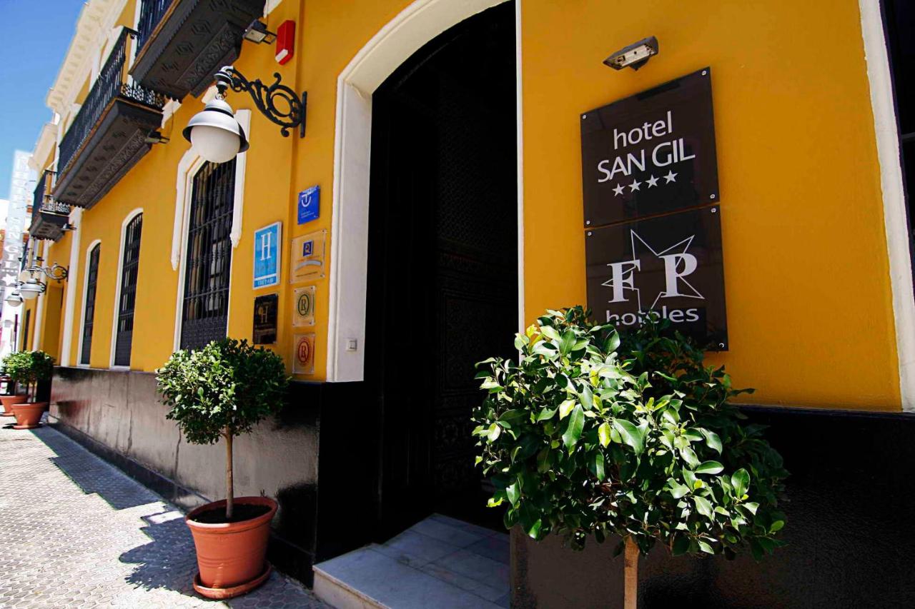 San Gil, Seville – Updated 2022 Prices