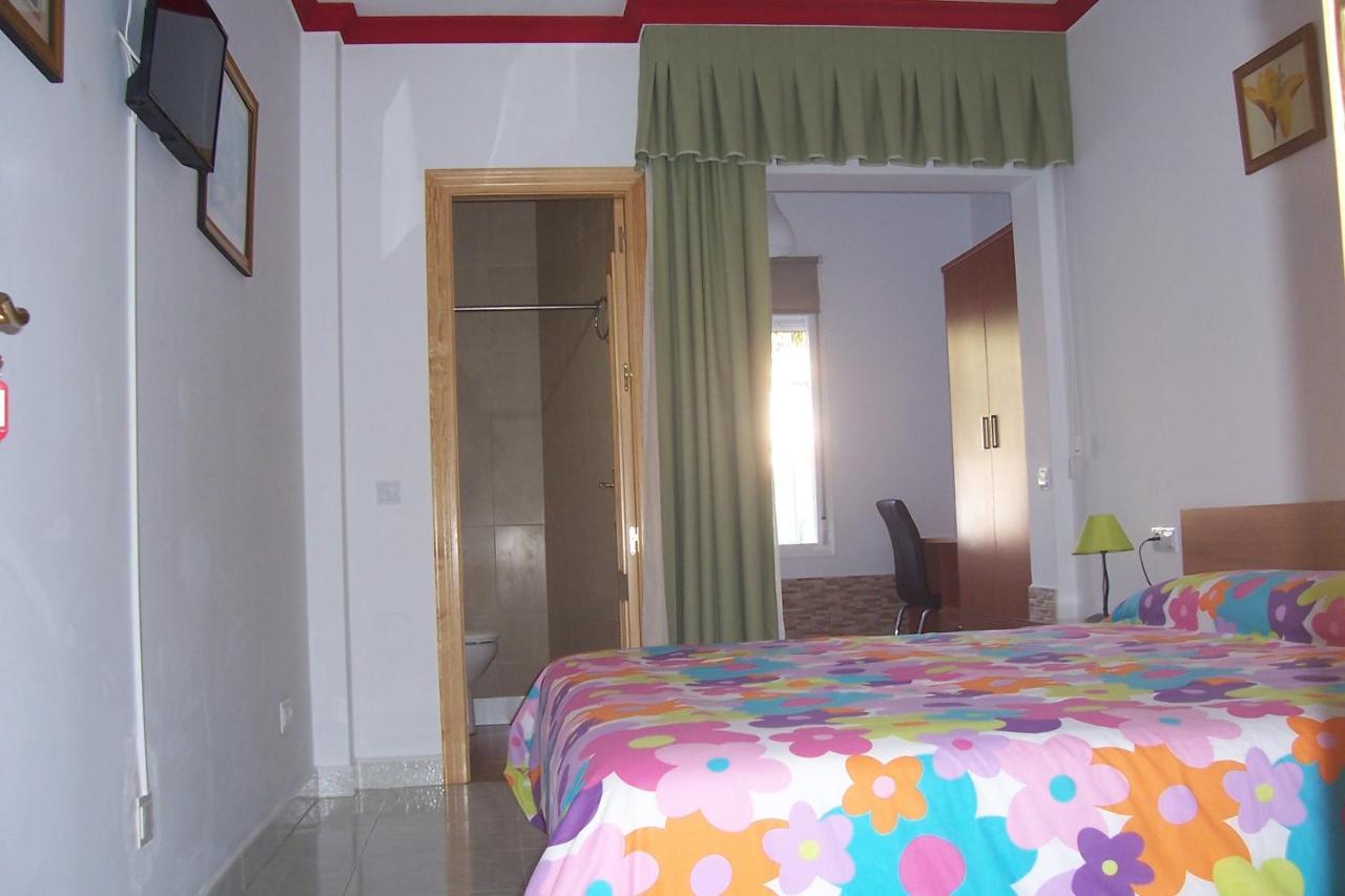 Pensión Nomphosumus, Cala del Moral – Updated 2022 Prices