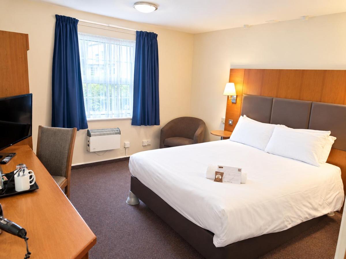 Double Room with Bath Tub - Disability Access/Non-Smoking