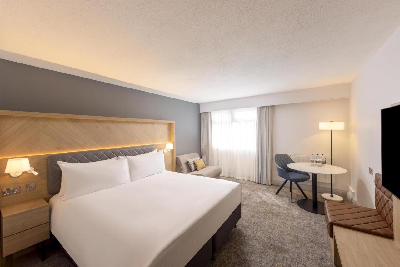 King Room with Sofa Bed for Two Adults and One Child