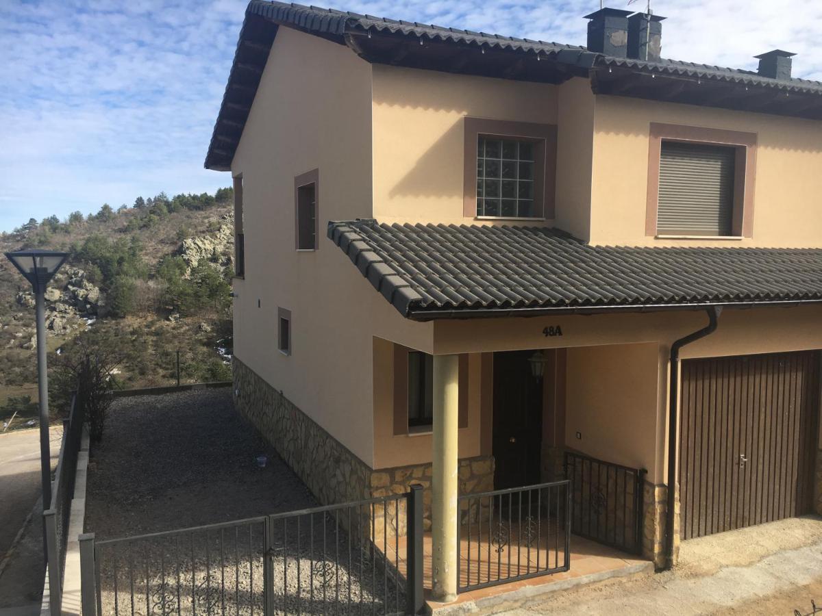 鄉村民宿Casa Fombuena (西班牙布隆查萊斯) - Booking.com