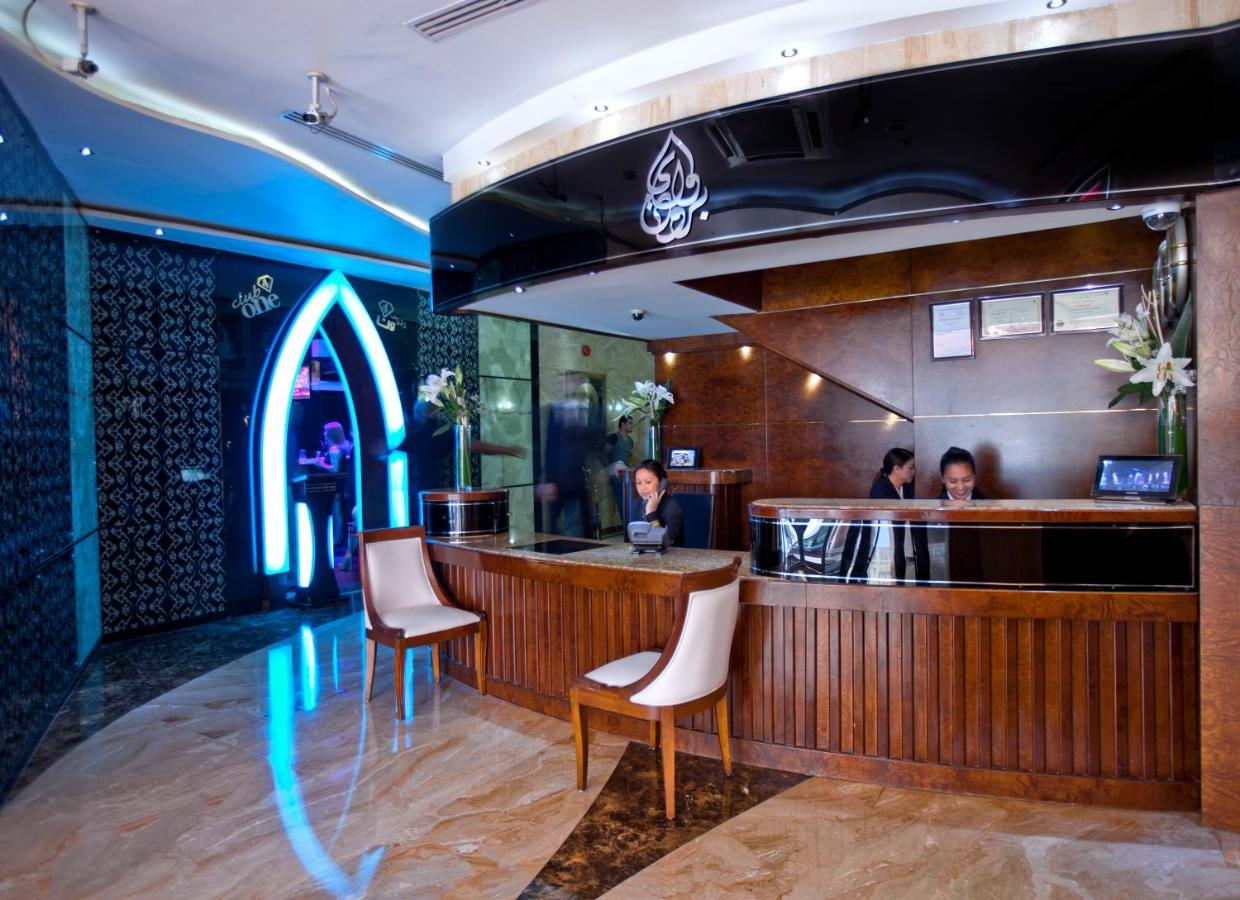 Broadway Hotel photo