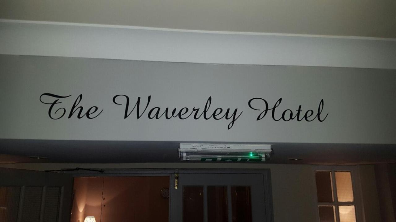The Waverley Hotel - Laterooms