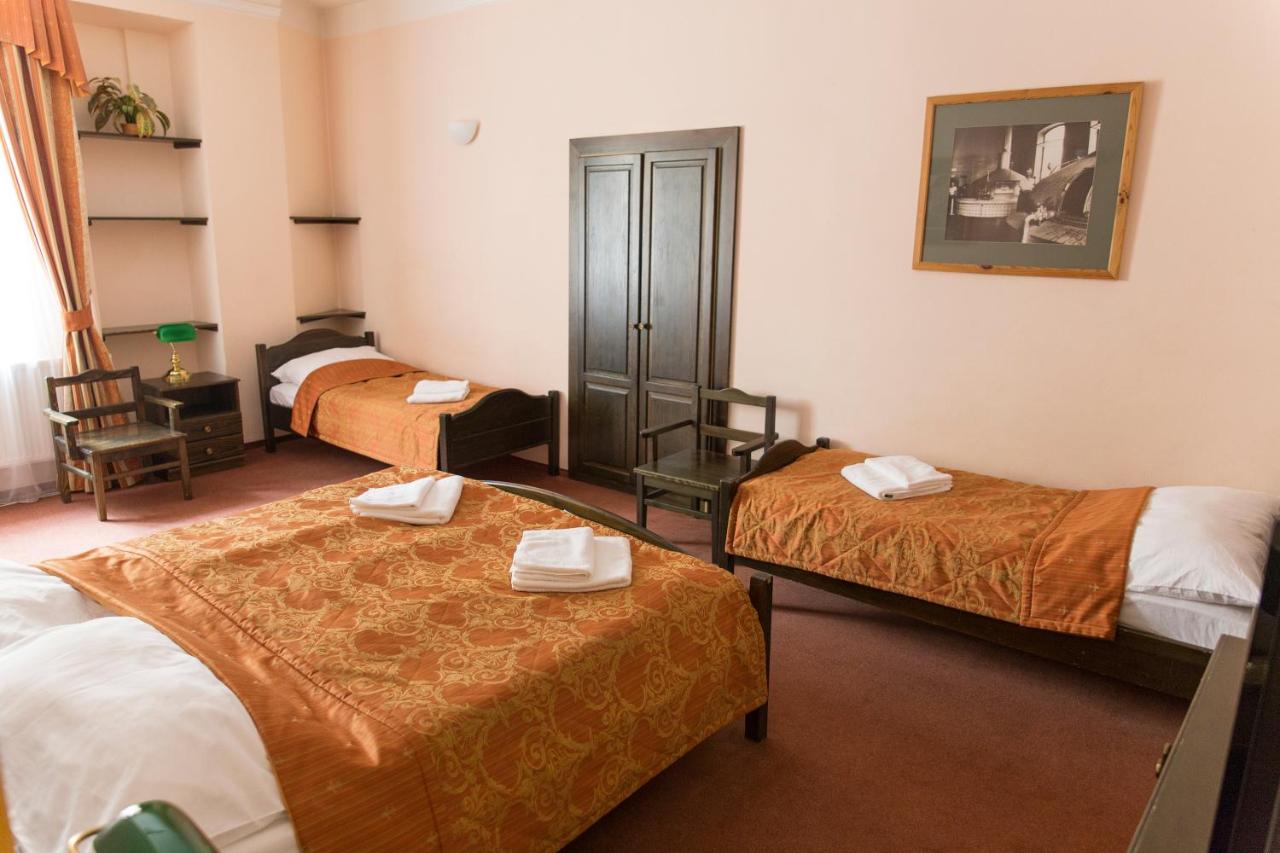U Medvidku-Brewery Hotel photo