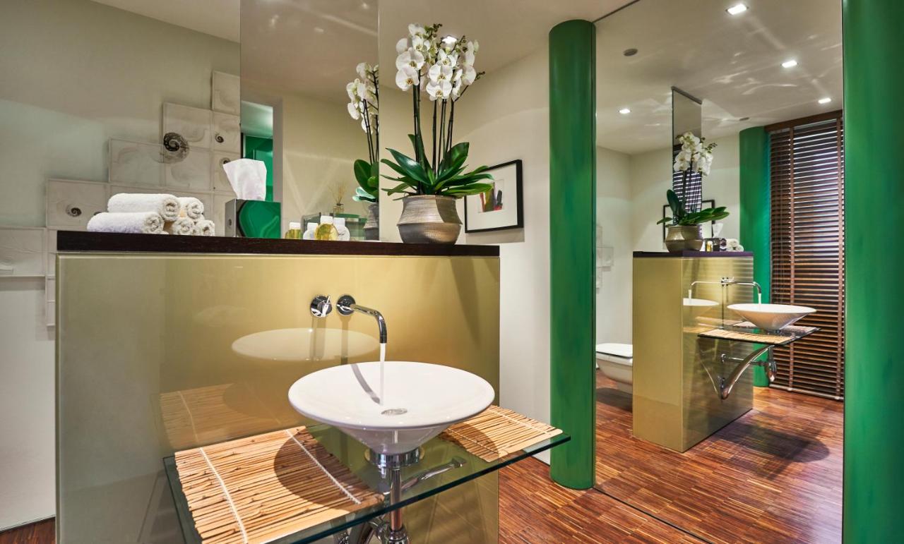 House of Time - Fancy Suites photo