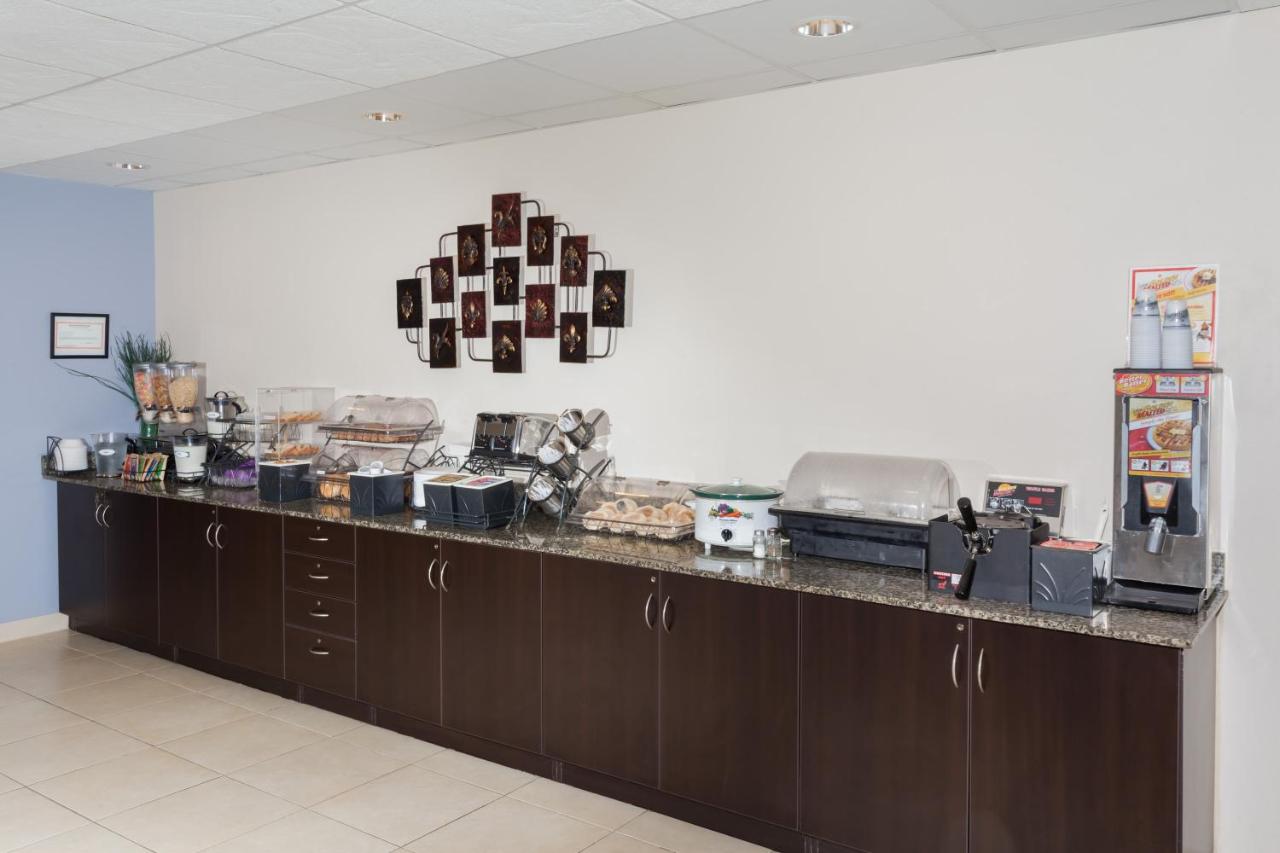 Elkhart Micro Suites — photo 15