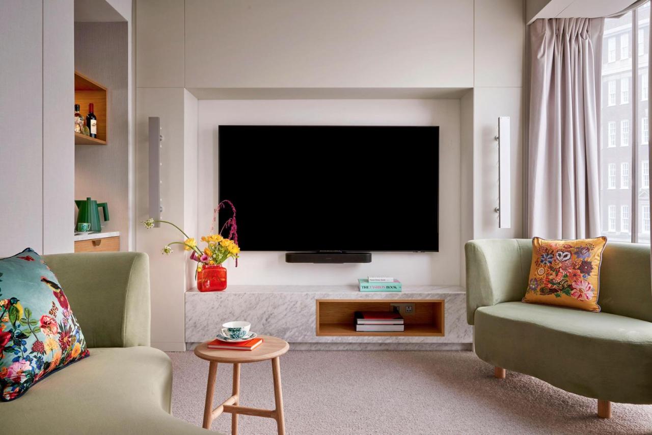 Mayfair Suite