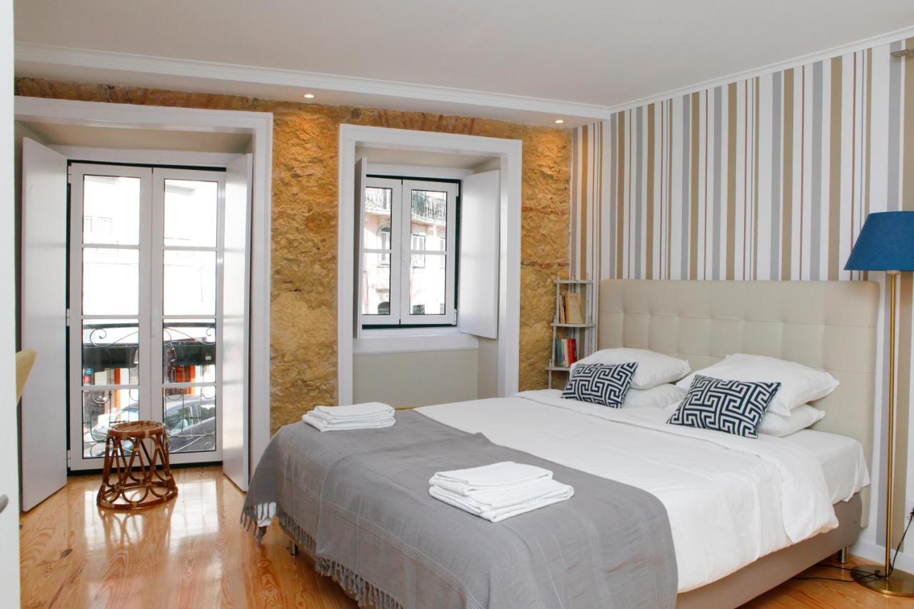 Flores Guest House - 2