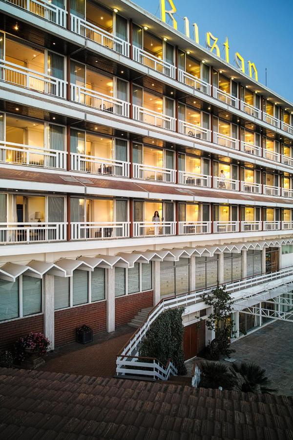 Hotel Al Bustan photo