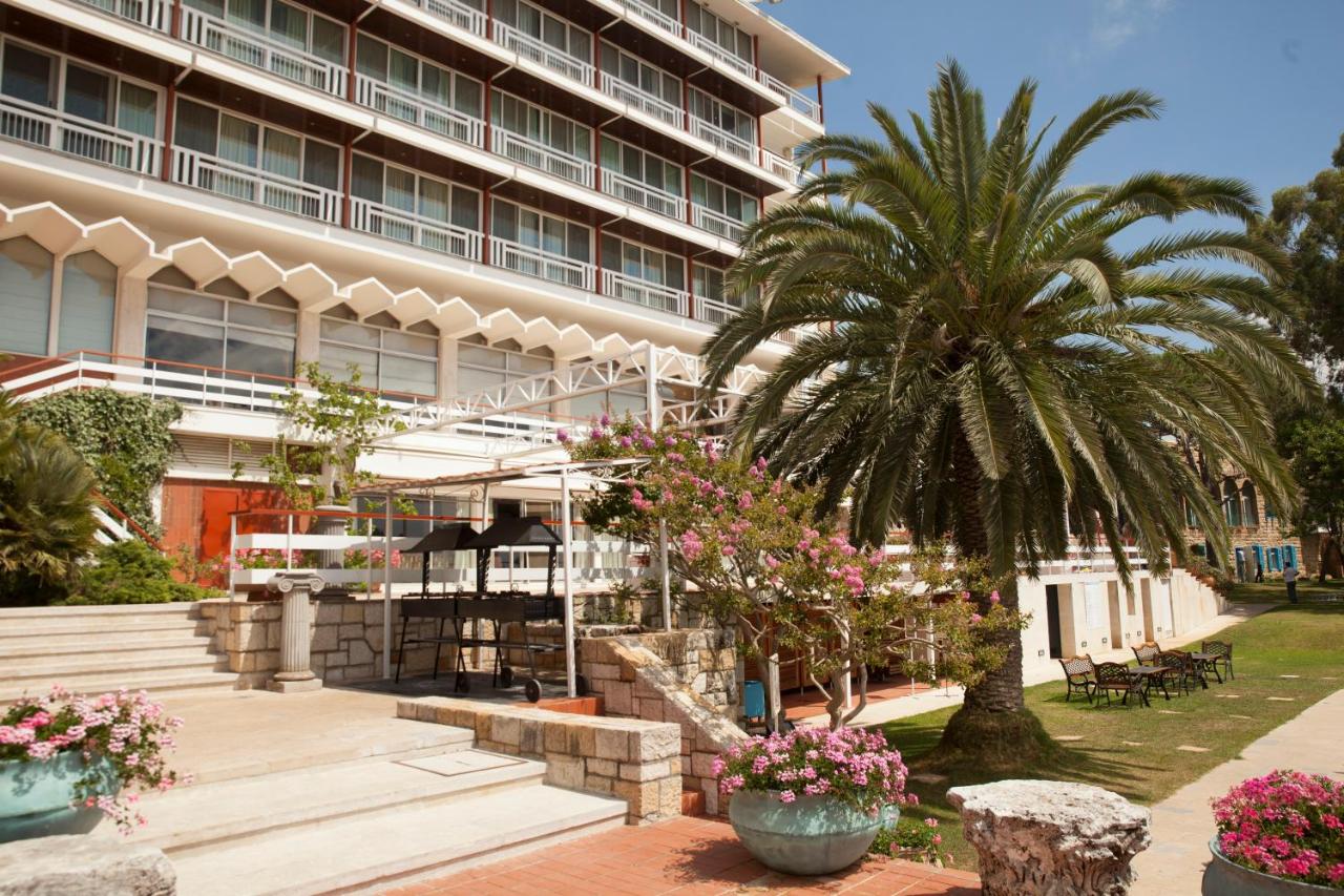 Hotel Al Bustan photo