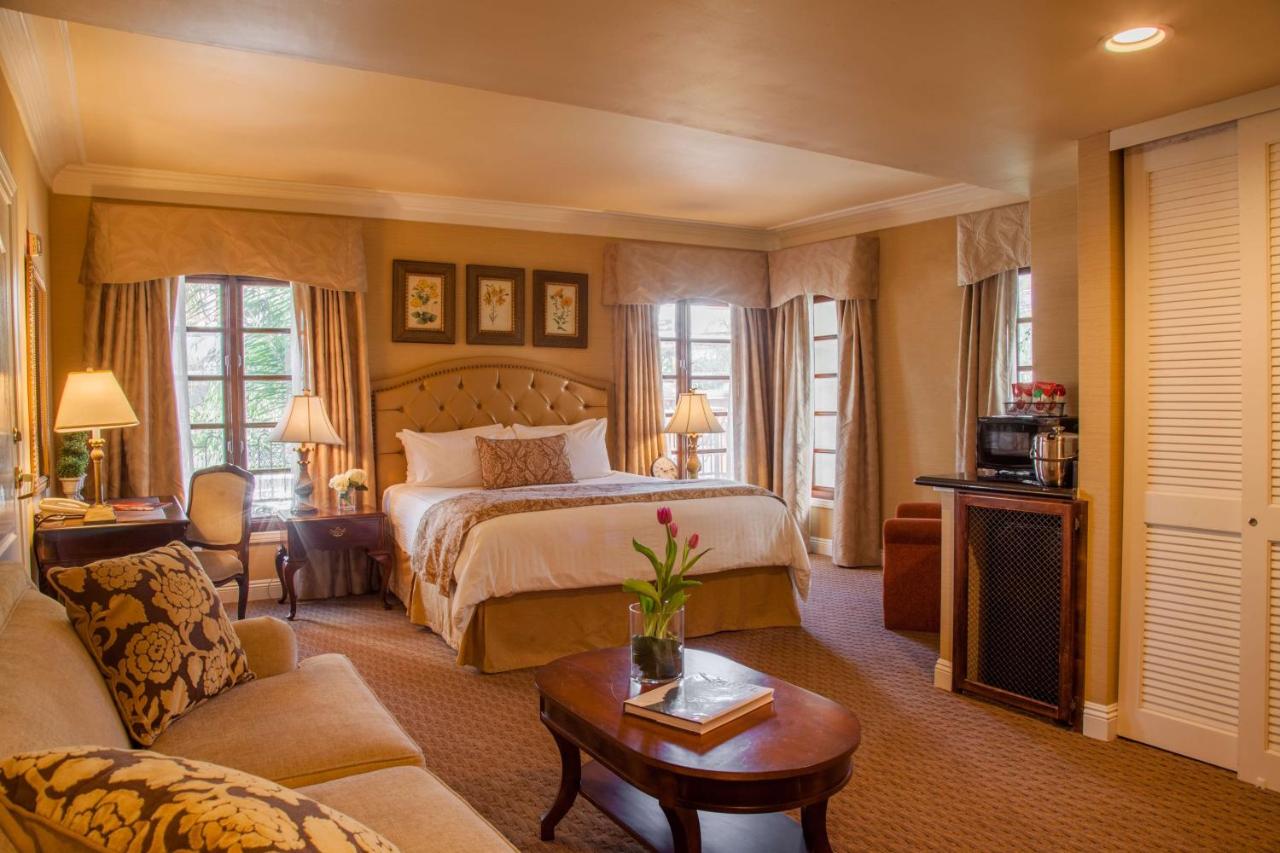 Best Western Plus Sunset Plaza Hotel - 2