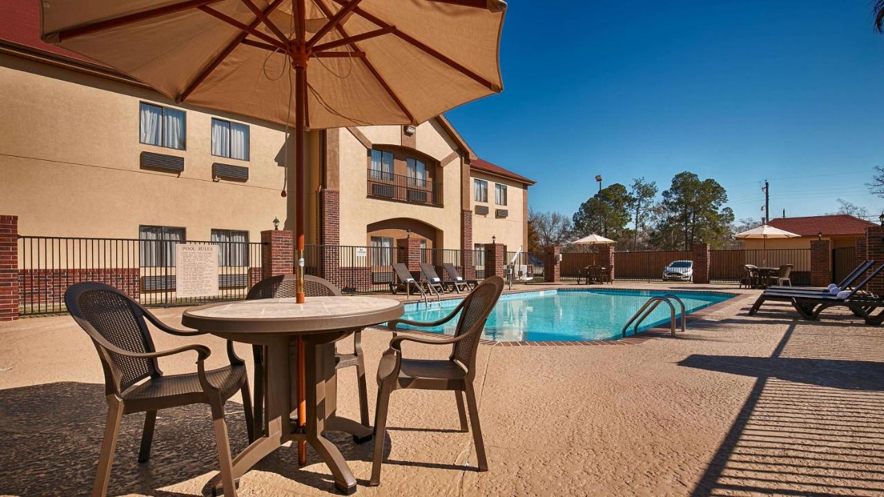 Belmont Bayou Inn & Suites — photo 7