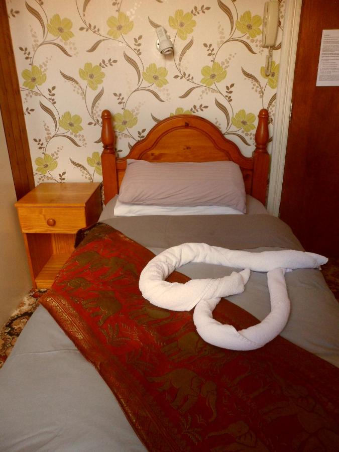The Earlsmere Guest House - Laterooms